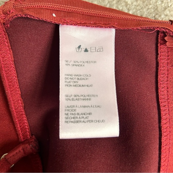 URBAN OUTFITTERS MAROON CROP TOP-XS - Picture 4 of 4